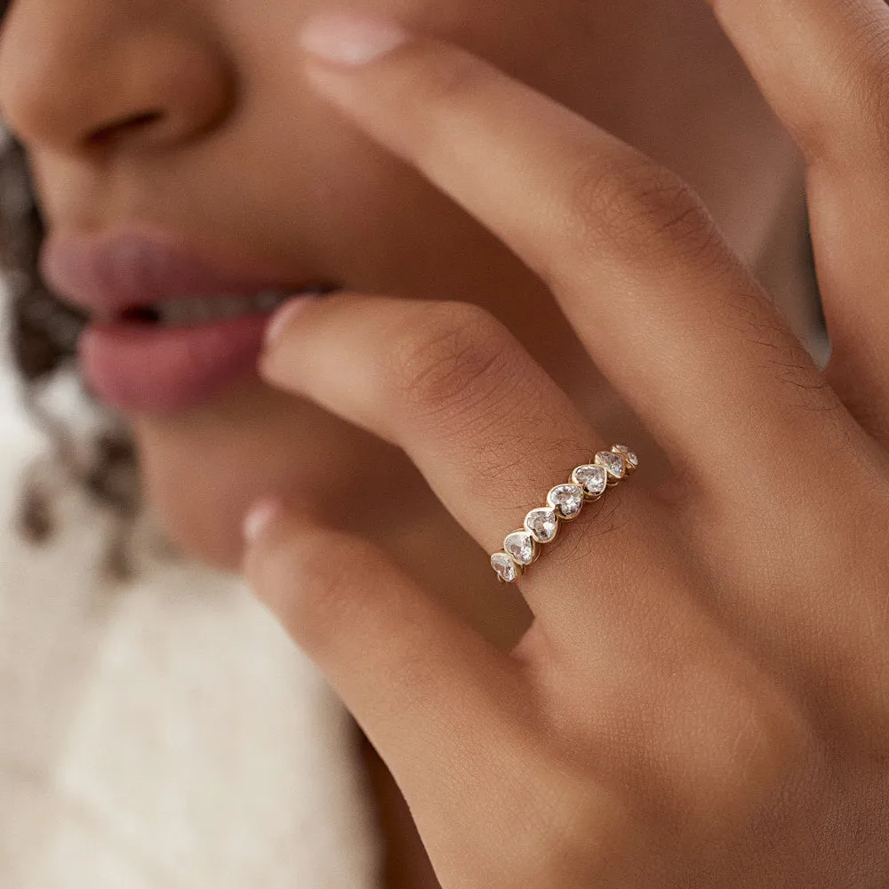 14k Heart Shape Horizontal Bezel Setting Diamond Ring