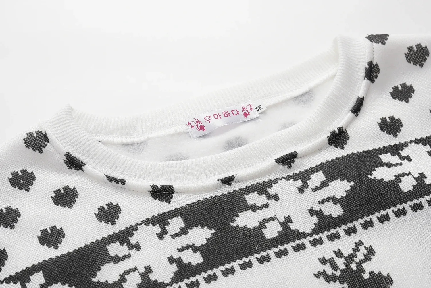 2023 Autumn/winter New European and American Foreign Trade Hoodie Cartoon Deer Print Christmas Round Neck Long Sleeved Hoodie